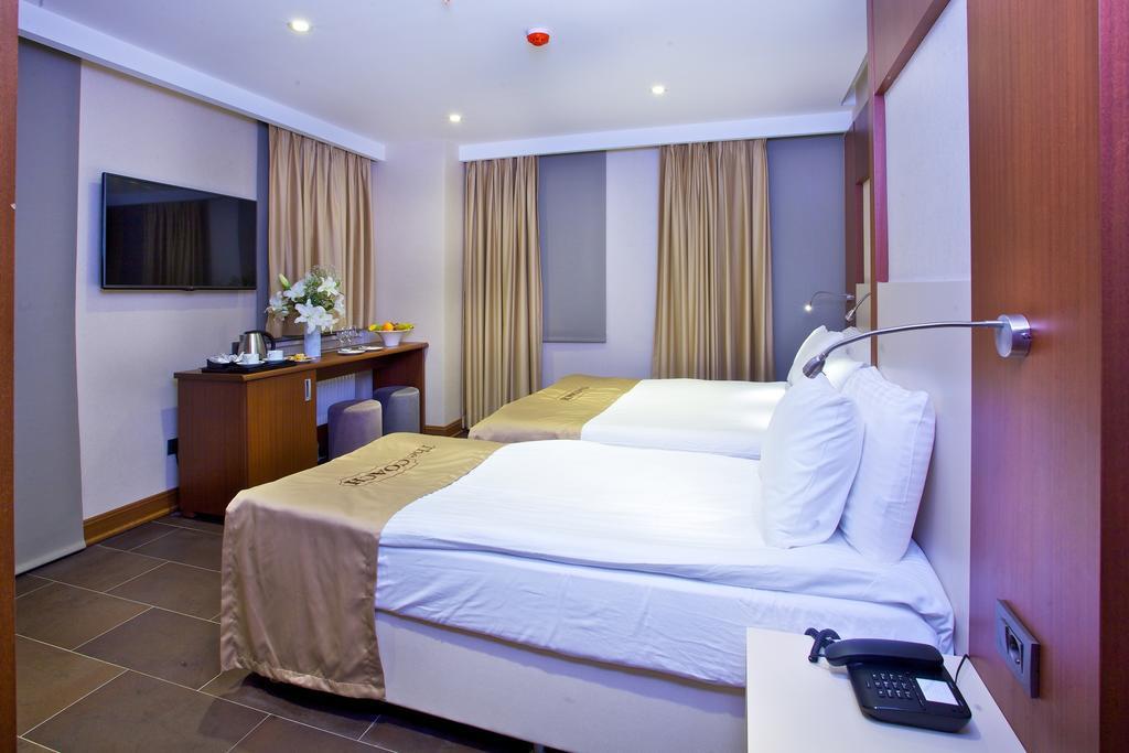 The Coach Hotel Istanbul Zimmer foto